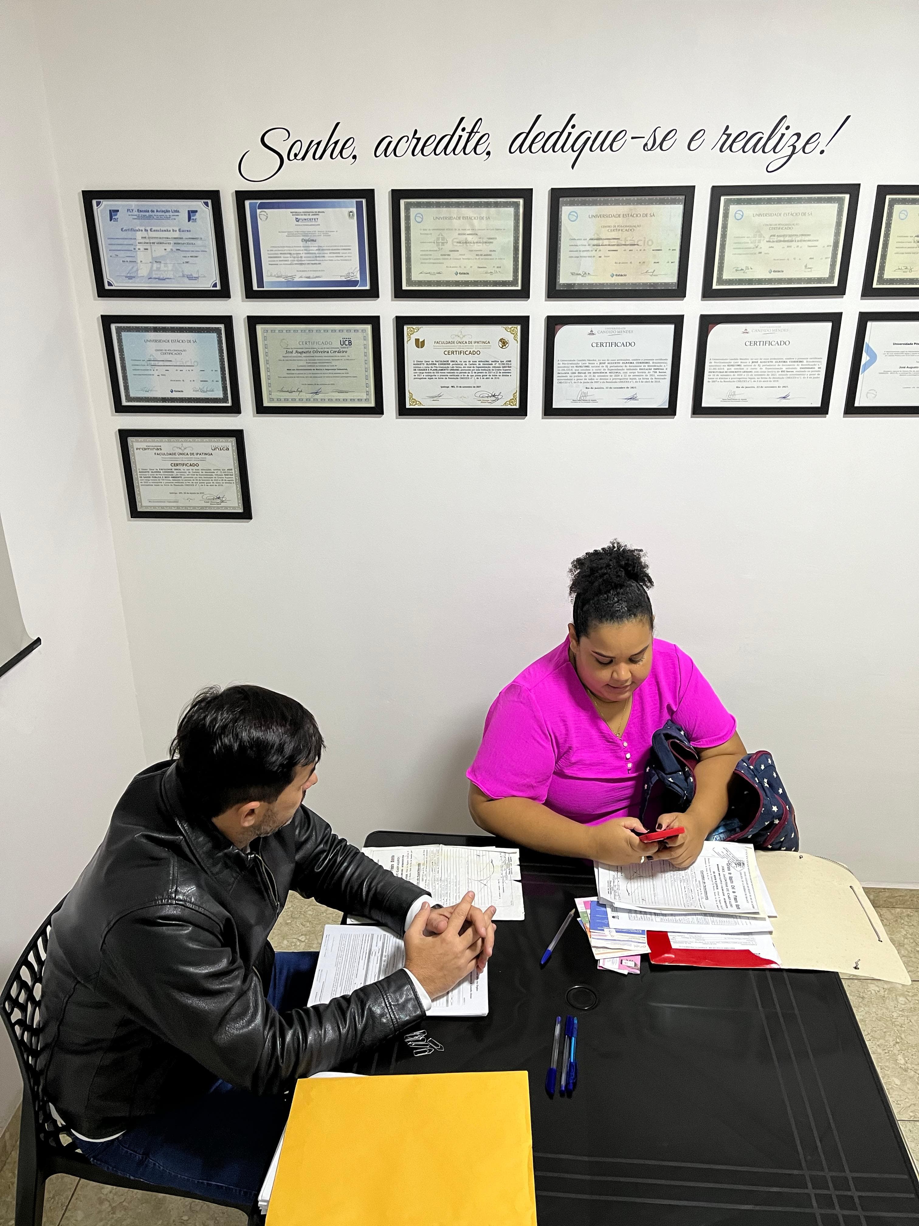 Registro de tutoria acadêmica com estudantes